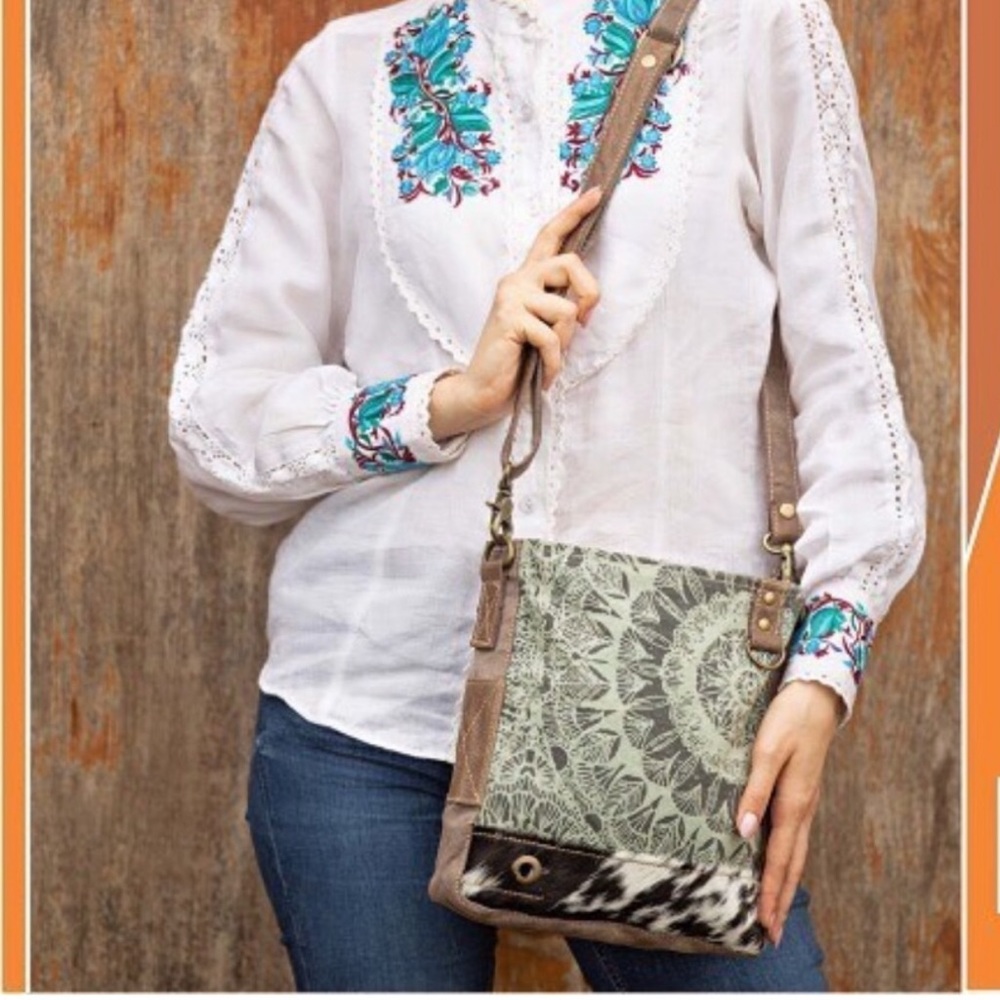 Myra Bag Verdant Shoulder Purse Crossbody - Picture 3 of 9